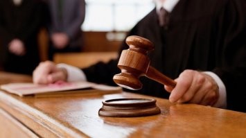 Женили в принудительном порядке по решению суда?