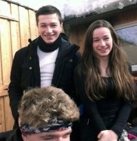 >>> 2. "Эта девушка просто учится со мной в школе. Меня поражает наше сходство"

Парню нужно серьезно поговорить с отцом.