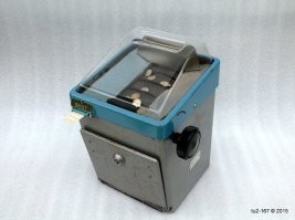 В такой кассе можно было оторвать билетик не кидая пятачок. Но я так никогда не делал, хотя соблазн был.