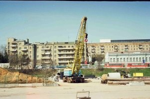 Что за шасси у крана? не видел такого не разу, только 2х осные помню