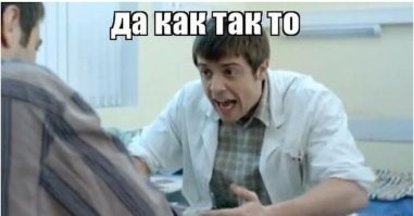Фокусник превратил салфетку в настоящую змею