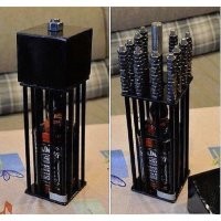 Мужчина показал весьма необычную упаковку подарка для жены