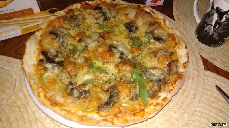 Таити... Таити.... нас и тут не плохо кормят )))