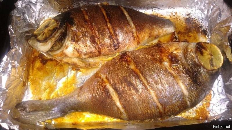 Таити... Таити.... нас и тут не плохо кормят )))