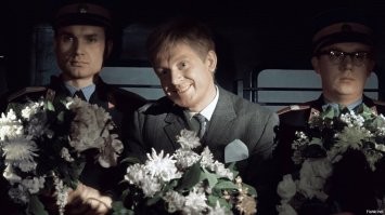 Конечно не в один год,но ...