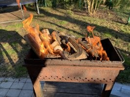 Хотя зачем я вру что только для бани и камина :)