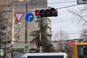 - Ну что, Шарик, куда едем?  ))))