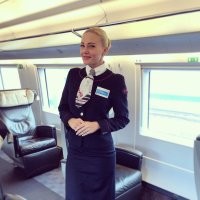 А мне больше проводницы нравятся!)