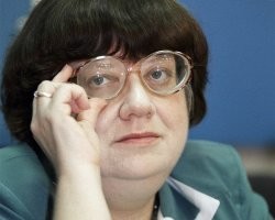 Давайте.... сочиняйте...
В наши школьные годы были вот такие учительницы....