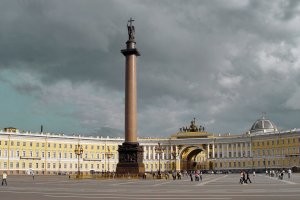 Слабак! На лошадь каждый может. Попробовал бы на ангела.