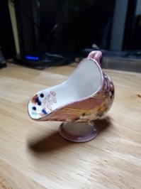 Это не сахарница, а для соуса.