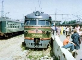От одного вида этой электрички, задницу начинает ломить....