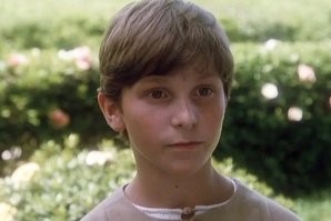 Всем этим трансформациям не хватает одного исходника. 
Вот он. Кристиан Бейл образца 1987года в Советско-Норвежско-Шведском фильме "Мио мой Мио"!