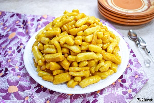 Чак-чак ? Но это не точно.