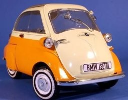 >>имеющее от четырёх колёс.
Да ладно...