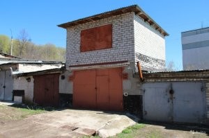 У нас в гаражах тоже вьетнамцы встречаются