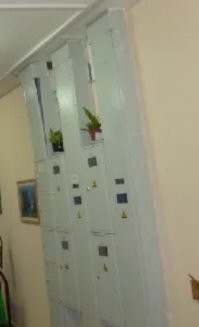 Вот, у каждой квартиры свой ящик с замком.