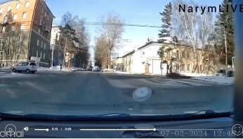 И не надо про "не видел" и "не успел". Всё видно, если следить за дорогой.