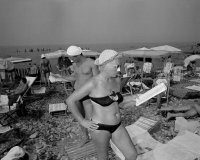 Какие-то... странные фото...