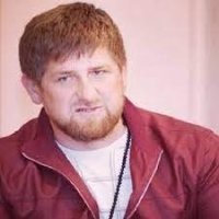 С кавказскими национальностями все сложно.. За границей "кавказским типом" называют то, что мы называем "европейским". Сами грузины утверждают, что самые чистокровные их представители - с белой кожей,рыжие и голубоглазые. 
У чеченцев,кстати,похожие утверждения..