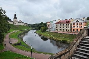 А что Псков, плохо там разве?