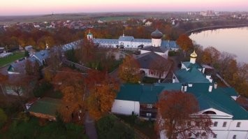 А что Псков, плохо там разве?