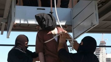 Надо как в Египте. Чик и все.