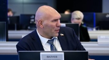 Вот потомок
