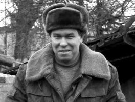Потрясающе! Да ты Нострадамус! Кстати в первую чеченскую были генералы, участники боевых действий на Кавказе которые там и были....И которых уже нет...Это первые, кто на ум пришел! Могу еще с десяток примеров привести! Так что не неси дежурную банальщину....
