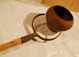 А это русская сасумата,  ухватом зовут.