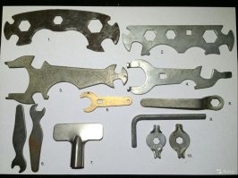 Маленький ключик спицы крвтить.