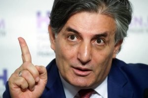 Если этого хирурга будут судить, я бы хотел, чтобы его защищал адвокат Эльман Пашаев.