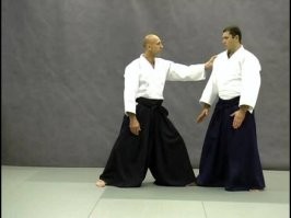 Это для айкидо! Кстати айкидо хохлы придумали....