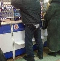 Вот визуализация темы - послать гонца рысью за водкой!

Ты не ты, когда голоден!