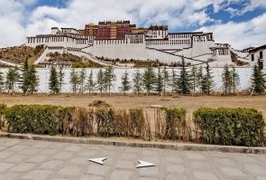 к 1-й.
можете сами посмотреть: