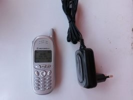 Самый любимый был Моторола Т191 :)