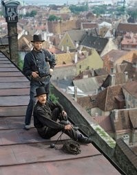 Типичный СССР Schornsteifegern , черепичные крыши, шляпы, цеховая одежда