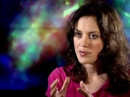 Да ну её. Какая нафиг САМАЯ...
Астрофизик - Amy Mainzer
Всегда нравились передачи на канале тайны Галактики, про вселенную, Большой взрыв... Но как увидел её как то ведущей... Сразу фанатом стал... Астрофизики...

Я бы с ней как нить посидел за телескопом длинными ночами