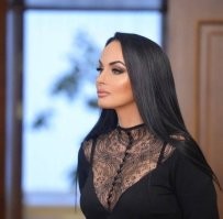 Из гадких утят в сногсшибательных красавцев: 15 фото людей, которые поделились своей трансформацией