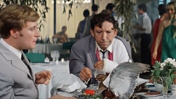 Ожившая еда: фуд-блогер создаёт реалистичные фигурки из продуктов