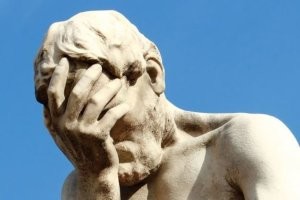 На что женщины готовы ради красоты: безумные поступки девушек