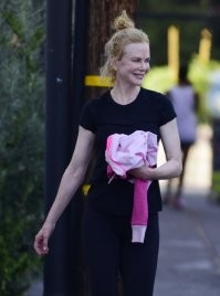 А есть те же фото, но без фотошопа?