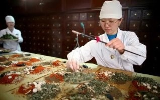 Это вы еще про современную традиционную китайскую медицину не заговорили - вот где атас...