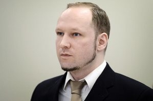 Может шведам взять его напрокат?
Он ведь там неподалеку сидит.
