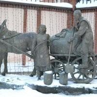 Памятник Водовозу