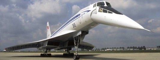 А вот Памятник Эпохи,
тоже в Казани,
раньше стоял в 6-м корпусе Казанского Авиационного Института. КАИстам привет!

А вообще, в Казани много чего посмотреть есть: