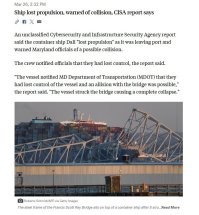 Пишут, что контейнеровоз потерял управление и команда даже успела сообщить об этом.