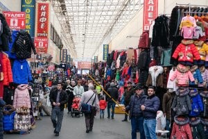 Баранов чуть не уснул пока говорил! Что с "Садоводом"!? Второй год уже обещают его прошерстить! Жители Капотни, вешаются от черножопых! Повторяется ситуёвина с "черкизоном", который Лужков 8 лет "ликвидировал"!