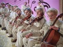 32-летний индус накрасился под 81-летнего, потому что очень хотел работать