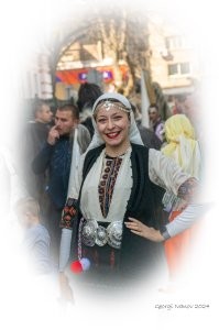 Кто-то ковыряется в